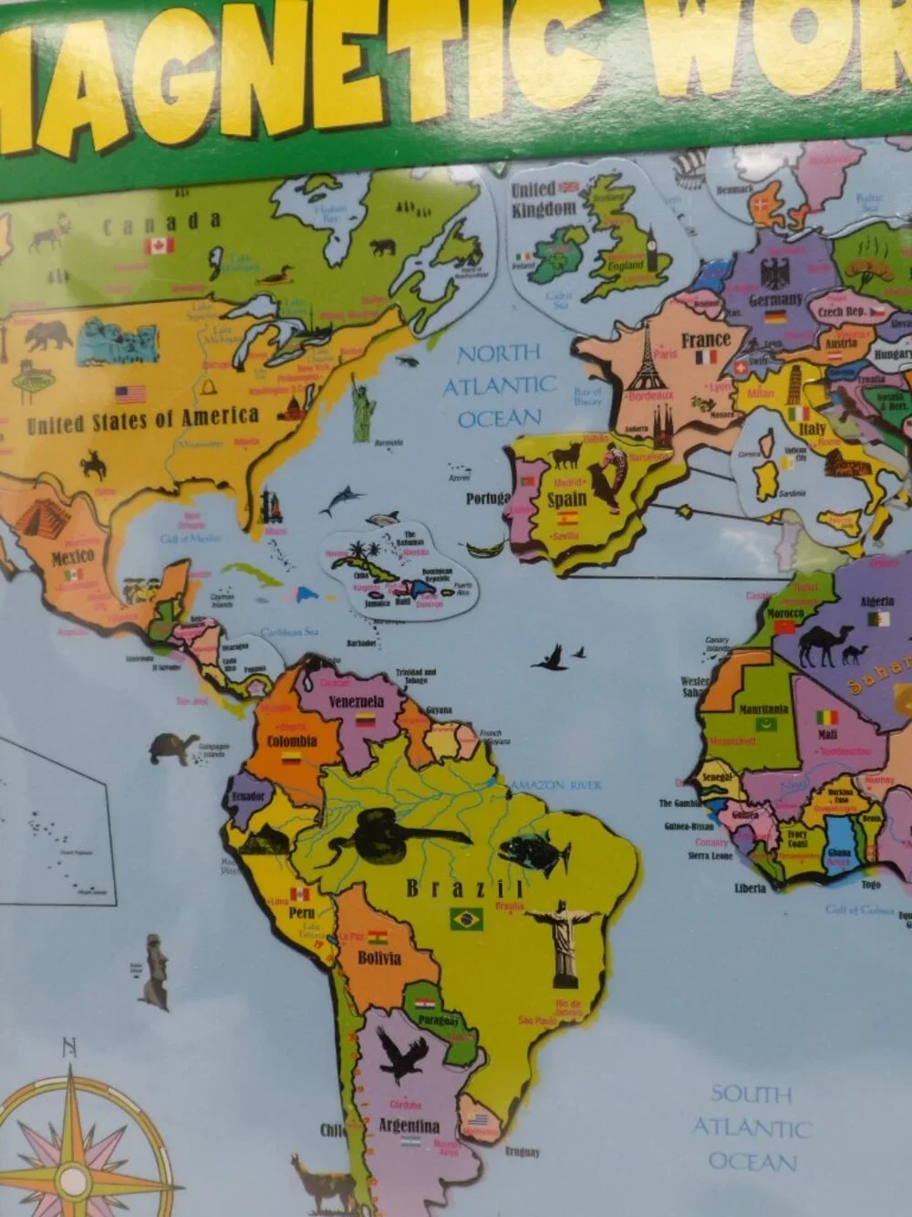 Magnetic World Map Puzzle - Learn Geography